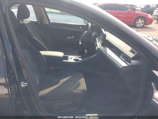 5XXG14J28NG150575 KIA K5 LXS