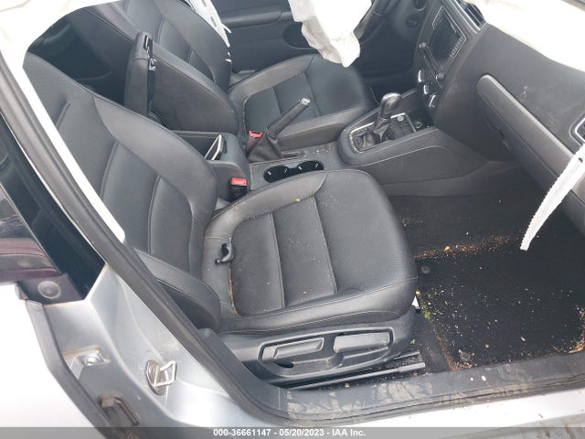 3VWD67AJ3GM257688 Volkswagen Jetta Sedan 1.4t Se W/connectivity