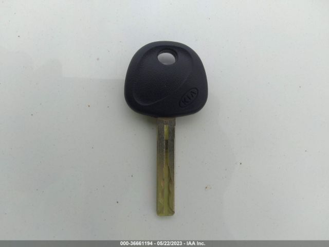 KNADM4A38H6039480 KIA RIO LX