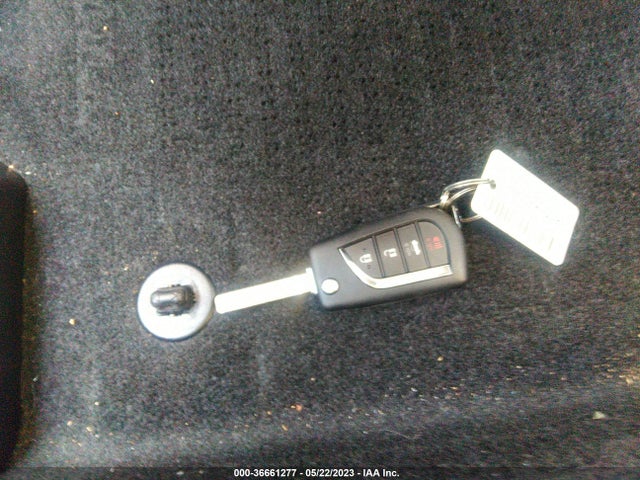 2022 TOYOTA COROLLA LE VIN: JTDEPMAE1NJ231655