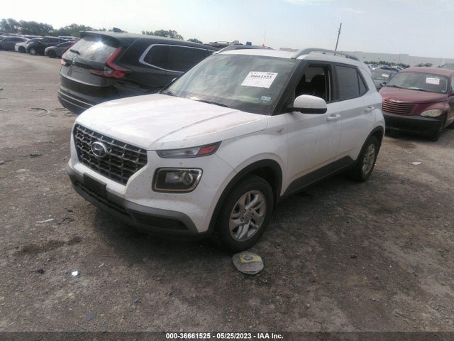 Hyundai Venue Sel 2020 KMHRC8A34LU030326 Image 2
