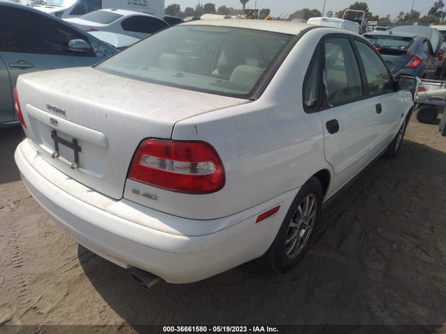 2004 VOLVO S40 VIN: YV1VS27554F099912
