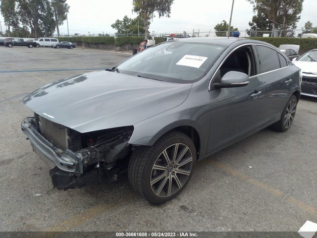 2017 Volvo S60, VIN: LYV402HK5HB144676