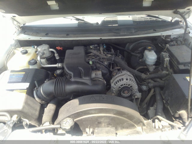 2004 BUICK RAINIER CXL VIN: 5GAET13P042268960