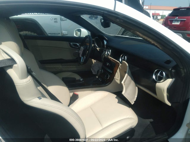 2015 Mercedes-Benz SLK-Class, VIN: WDDPK4HA4FF112941