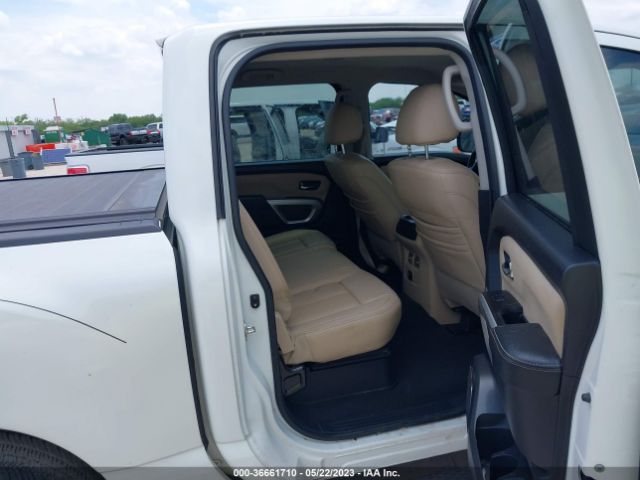 1N6AA1E5XHN527955 Nissan Titan Sl