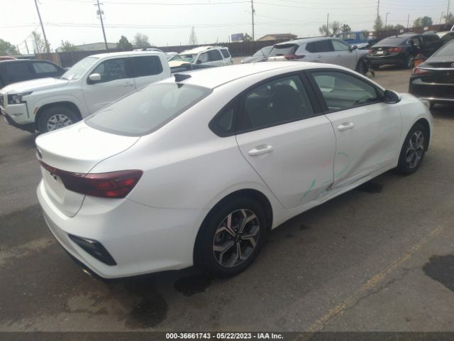 3KPF24AD0ME262918 KIA Forte Lxs