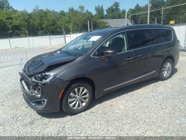 2C4RC1BGXJR211230 Chrysler Pacifica Touring L