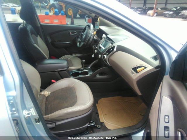 2011 HYUNDAI TUCSON GLS VIN: KM8JU3AC0BU243995
