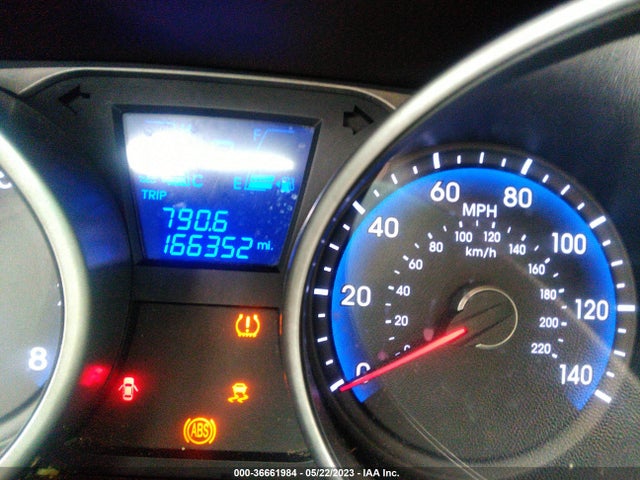2011 HYUNDAI TUCSON GLS VIN: KM8JU3AC0BU243995