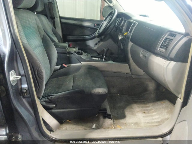 2004 TOYOTA 4RUNNER SR5 VIN: JTEBT14R340028875