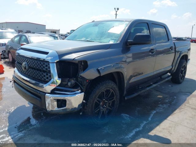 5TFEM5F12KX134901 Toyota Tundra Sr5 4.6l V8