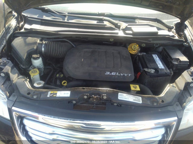 2C4RC1CG5GR233241 Chrysler Town & Country Touring-l
