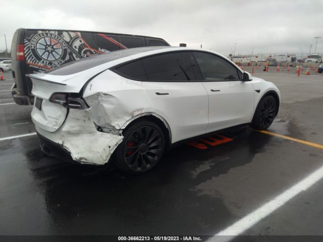 7SAYGDEF4NF539977 Tesla Model Y Performance