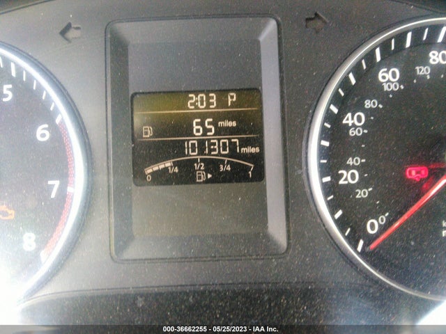 3VWD17AJ3EM382251 Volkswagen Jetta Sedan Se