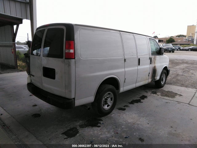2018 CHEVROLET EXPRESS CARGO VAN VIN: 1GCWGAFPXJ1269585