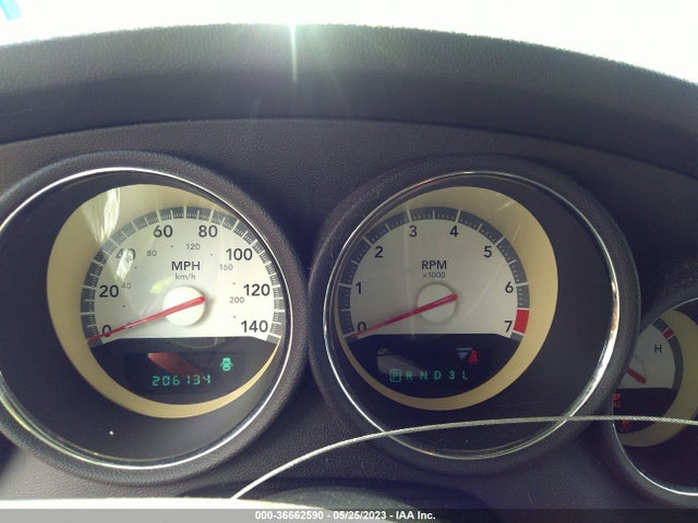 2010 DODGE CHARGER SXT VIN: 2B3CA3CV7AH198013