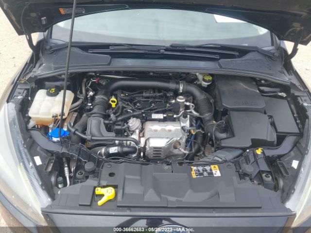 1FADP3KE2GL387155 Ford FOCUS SE