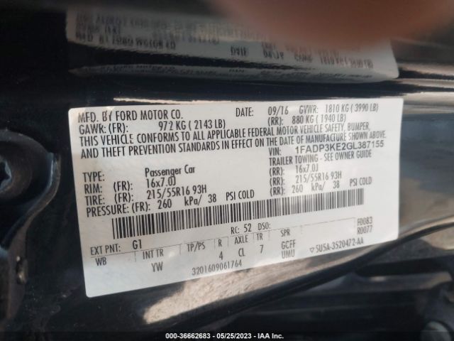 1FADP3KE2GL387155 Ford FOCUS SE