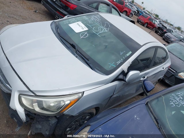 Hyundai ACCENT SE 2016 KMHCT4AE3GU143304 Image 2