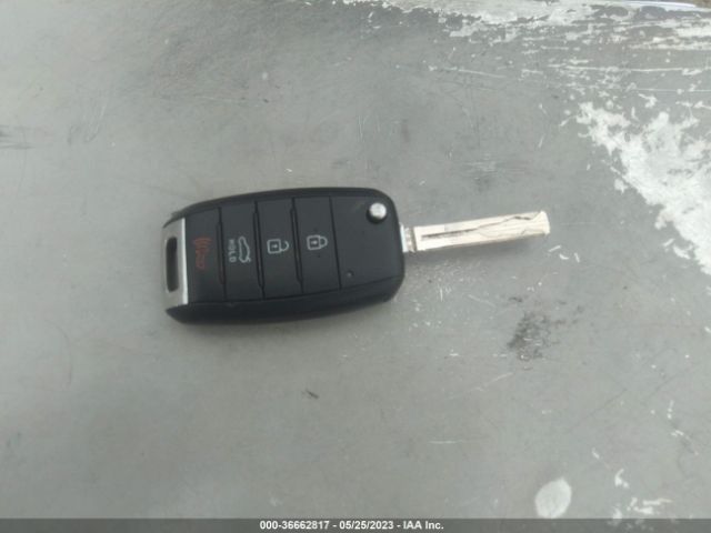 KNADM4A31E6399556 KIA RIO LX