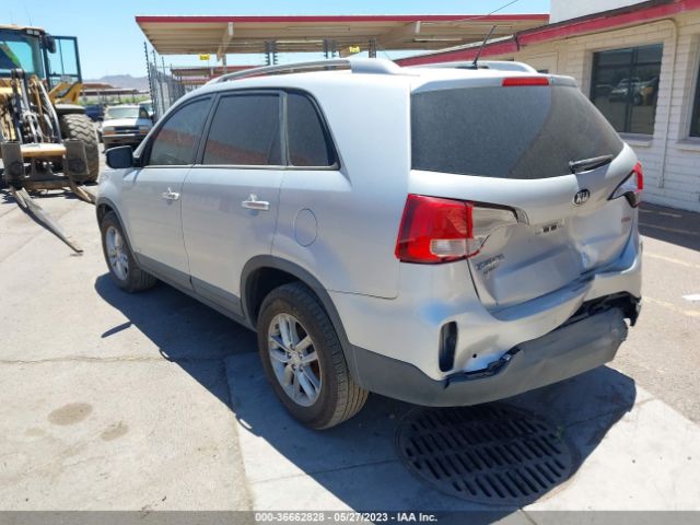 5XYKTDA69FG552125 KIA SORENTO LX