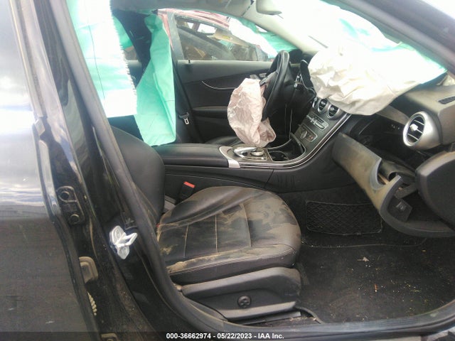 55SWF4KB8FU033786 Mercedes-Benz C-class C 300