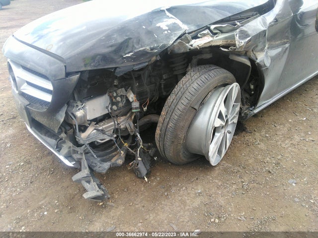 55SWF4KB8FU033786 Mercedes-Benz C-class C 300