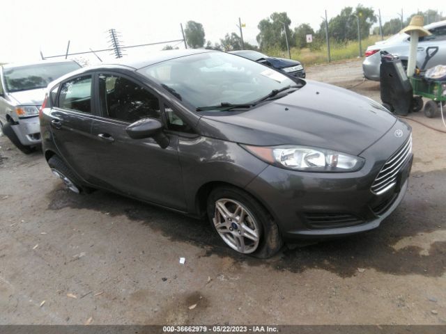 Ford FIESTA SE 2017 3FADP4EJ4HM150570 Image 1