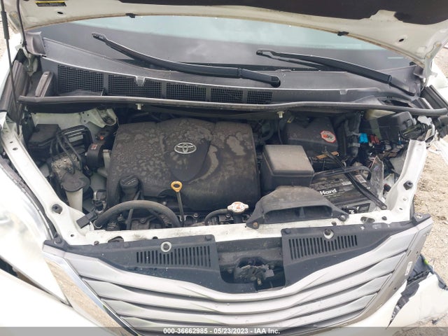 2017 TOYOTA SIENNA XLE AUTO ACCESS VIN: 5TDYZ3DC9HS844643