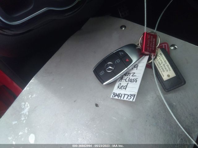 WDD3G4EB6KW031429 Mercedes-Benz A-class A 220