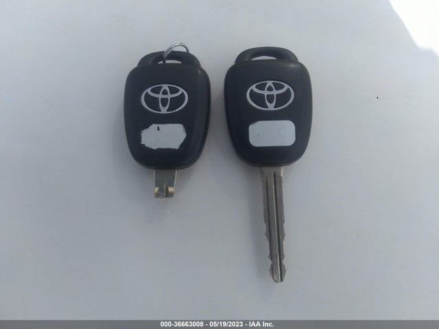 Toyota Corolla L/le/s/s Plus/le Plus 2014 5YFBURHE9EP092174 Image 3