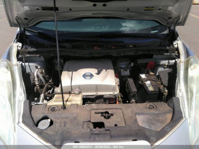 1N4AZ0CP2EC332925 Nissan LEAF S