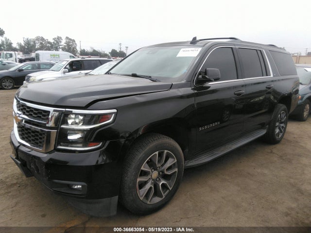 Chevrolet Suburban Lt 2017 1GNSCHKC3HR235349 Image 2