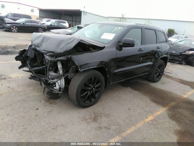 1C4RJEAG1JC125389 Jeep Grand Cherokee Altitude
