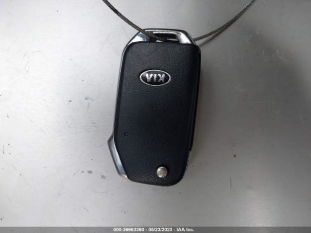 3KPF24AD8KE074189 KIA Forte Lxs