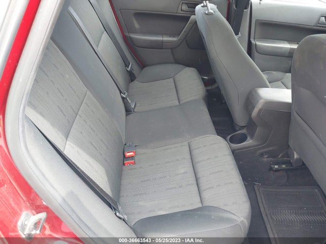 2010 FORD FOCUS SE VIN: 1FAHP3FN2AW144463