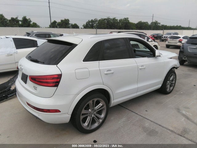 WA1GFCFS1FR013927 Audi Q3 2.0t Prestige