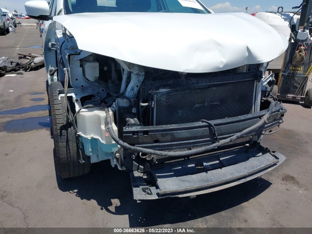 Nissan ROGUE S 2017 JN8AT2MT1HW146755 Image 8
