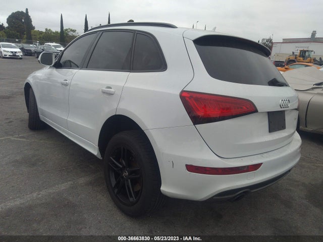 WA1D7AFP9HA071558 Audi Q5 Premium Plus