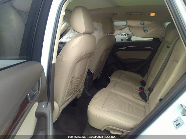 WA1D7AFP9HA071558 Audi Q5 Premium Plus