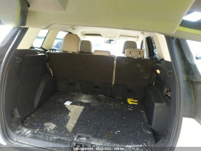 1FMCU0J96HUA26259 Ford Escape Titanium