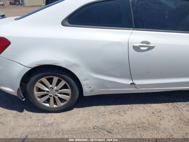 KNAFX6A87F5403902 KIA Forte Koup Ex