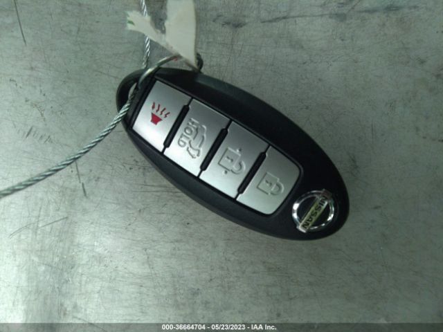 5N1AT2MVXFC832641 Nissan Rogue Sl