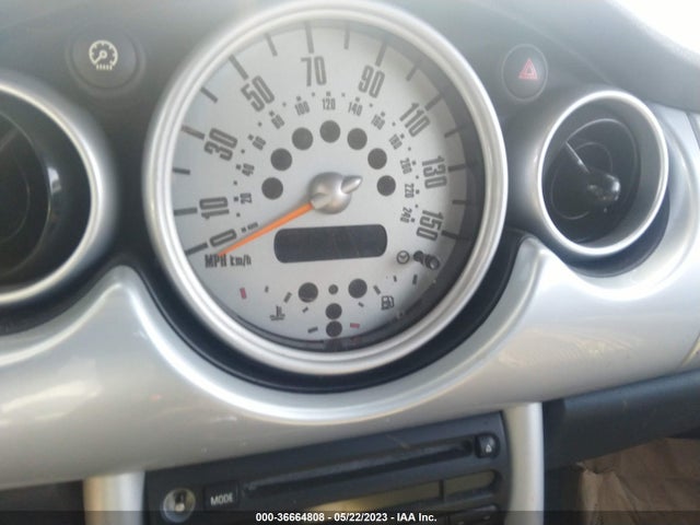 2005 MINI COOPER CONVERTIBLE S VIN: WMWRH33525TF84108