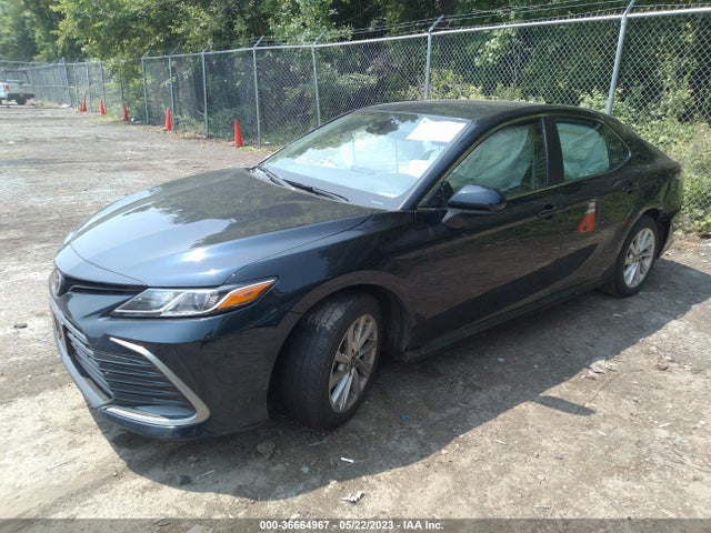 Toyota CAMRY LE 2021 4T1C11AKXMU512486 Image 2