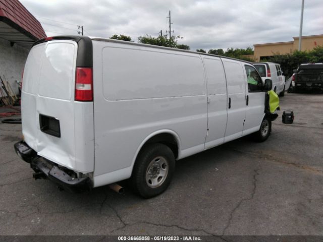 1GTW7BFG1J1332157 GMC SAVANA CARGO VAN