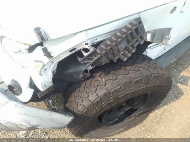 2015 JEEP WRANGLER UNLIMITED SPORT VIN: 1C4BJWDG6FL742393