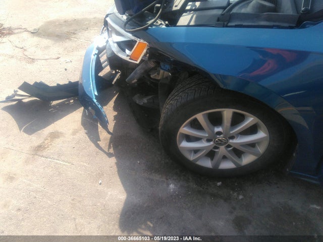 3VWD17AJ8FM320183 Volkswagen Jetta Sedan 1.8t Se