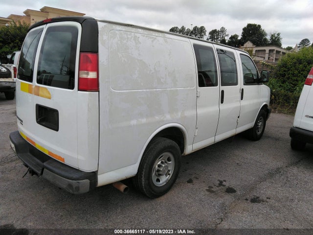 Chevrolet EXPRESS CARGO VAN 2014 1GCWGFCA6E1161466 Image 4